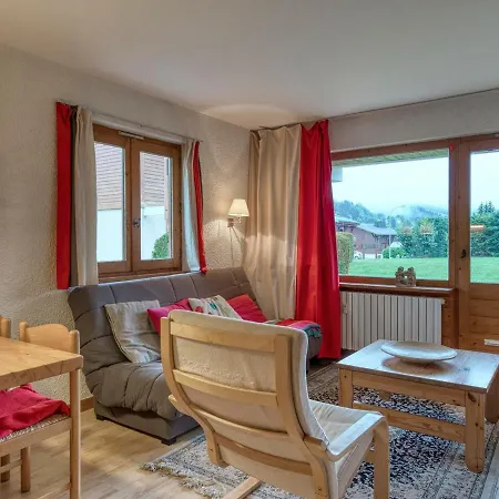 2 Pieces Avec Terrasse, Animaux Admis, Proche Pistes - - Fr-1-453-225 * Megève